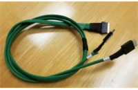 Broadcom LSI internal U.3 cable 1.0 m SlimLine x8 (SFF-8654) to 2x OcuLink x4 (SFF-8612)