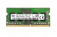 SK Hynix 4GB DDR4 2666MHz CL19 SODIMM Tento 4GB DDR4 SODIMM modul od SK Hynix s frekvencí 2666 MHz zaručuje rychlé a spolehlivé zpracování dat pro každodenní počítačové operace.
