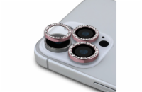 Guess Fixed Glliter Ochrana Čoček pro iPhone 16 Pro/16 Pro Max Pink Dopřejte svému iPhonu dokonalou ochranu a styl s Guess Fixed Glitter ochranným sklem pro zadní čočky fotoaparátu. Sklíčko zajistí b