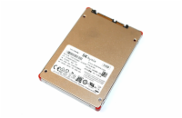 SK Hynix SC300B 512GB 2,5 SATA SSD SSD disk (kapacita 512 GB, rozhraní SATA, formát 2,5") nabízí spolehlivé řešení pro každodenní práci a ukládání dat. Vhodné pro notebooky i stolní počítače. PN: 0KT